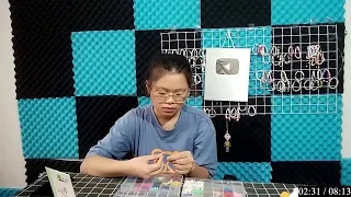 Những mẫu vòng tay sâu chữ dễ làm dành cho bạn trẻ yêu thích thủ công