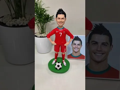 فن الطين لكريستيانو رونالدو 😍