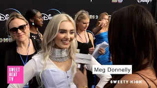 Meg Donnelly Talks Addison & Zedd Romance In Zombies 3!