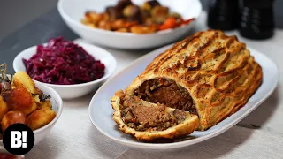 Beyond Burger Latticed Wellington 🎄 (Vegan Christmas Dinner Recipe!)