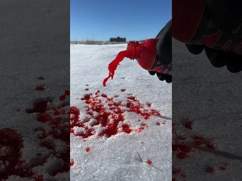 NOW this is how you make a PERFECT RED SNOWBALL!! #shorts