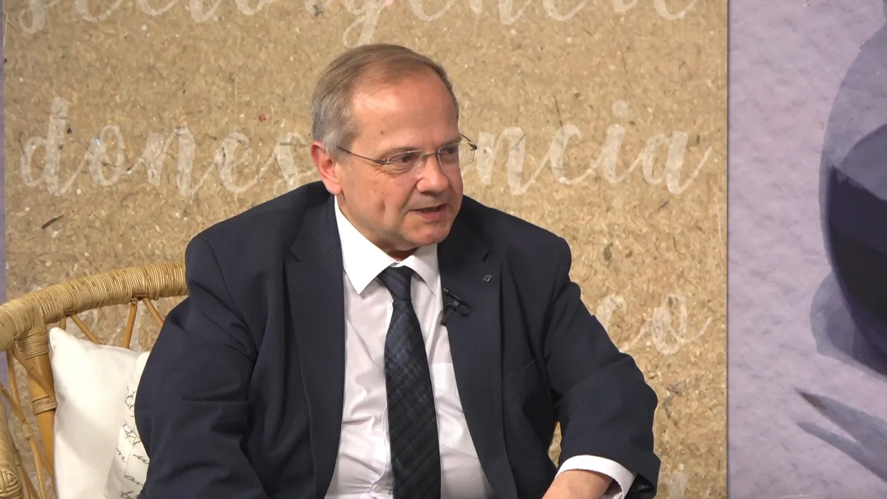 …i bona lletra – Ramon Bassas