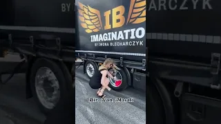 Bayan Tır Şöförü temiz olmasa yol gitmem dedi￼