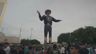 La Aventura de un Chico Colombiano en Estados Unidos