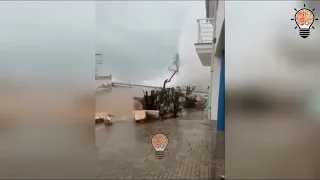 بعد زلزال تركيا وسوريا فيضانات مدمرة تجتاح إيطاليا  الان و تقضي على كل شيء وداعا إيطاليا 😪
