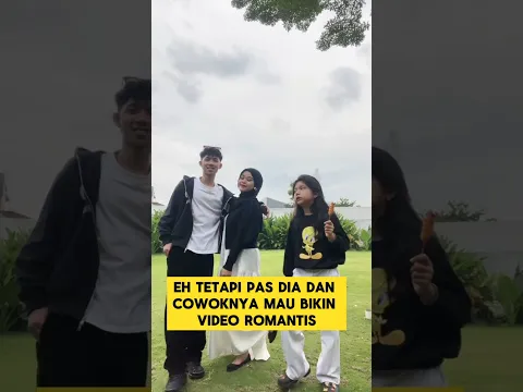 Momen lucu ketika adik cemburu ketika kakaknya romantis pacar nya ‼️‼️#lucu #bikinngakak #shorts