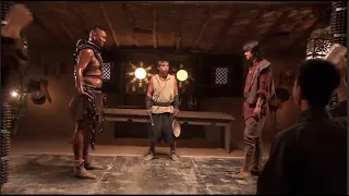 金剛百戰百勝，連俄國大力士也不是他的對手，大俠上擂台挑戰金剛，三兩招便將對手打倒  ⚔️  抗日