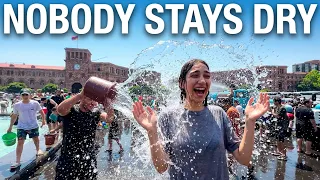 💦 Armenia’s Biggest Water Festival 🇦🇲 Վարդավառ Երևանում 2026-Nobody Stays Dry