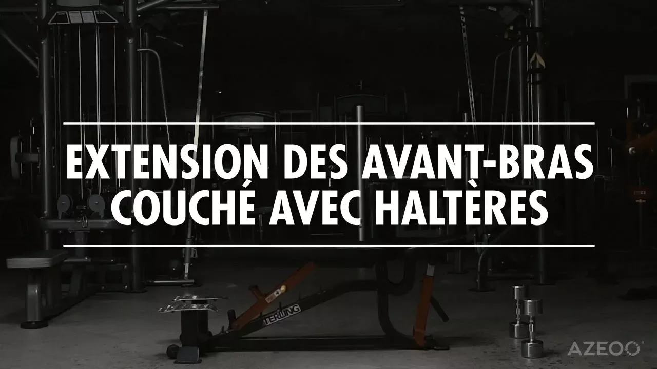 Image Extension des triceps avec haltères allongé