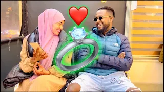Maxaa Kajira Inaan Is Guursanay Aniga Iyo Samara