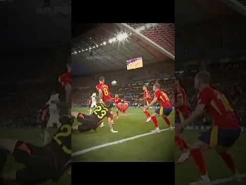 Dani Olmo with the crucial clearance🤯🔥 #football #daniolmo #spain #barcelona