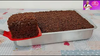BOLO DE CHOCOLATE RÁPIDO E FÁCIL | MASSA FOFA e MOLHADINHA CozinhandoComNane :)
