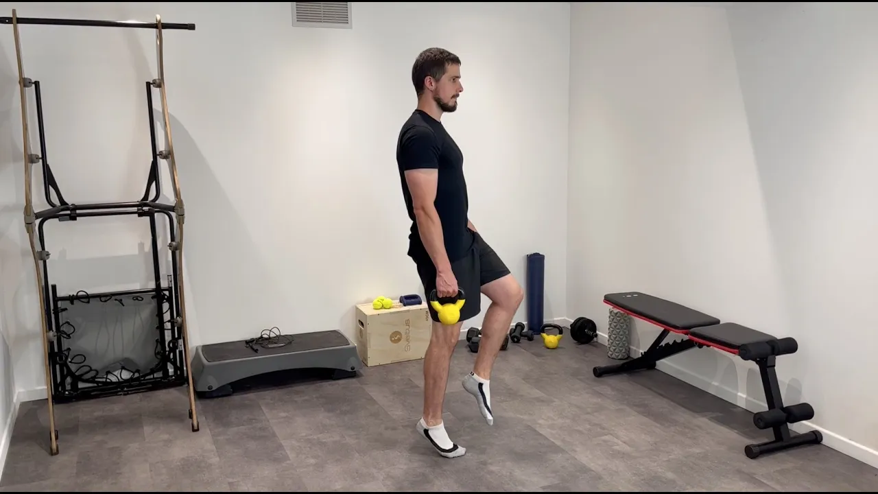 Image Einbeinige Wadenhebung mit Kettlebell