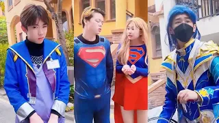 Tang Wulin was bullied by Superman, and Tang San drove a supercar to cheer him up!