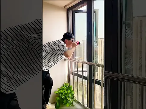 Be careful when approaching your windows.😁😂  #couples #funny