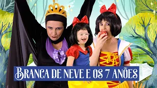 "Branca de neve e os sete anões" com  Maria de Angeli Telatin Tognolo
