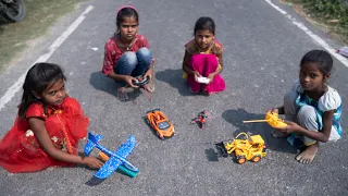 गाँव के बच्चियों का RC CAR AND JCB CHALLENGE
