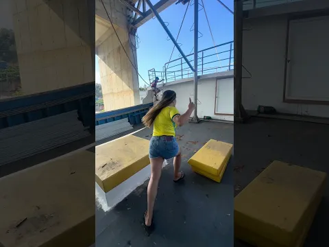 MEU FILHO INVADIU UM BARCO