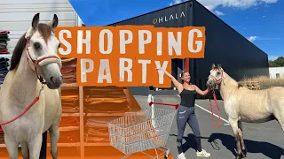 MON PONEY FAIT SON SHOPPING CHEZ OHLALA.