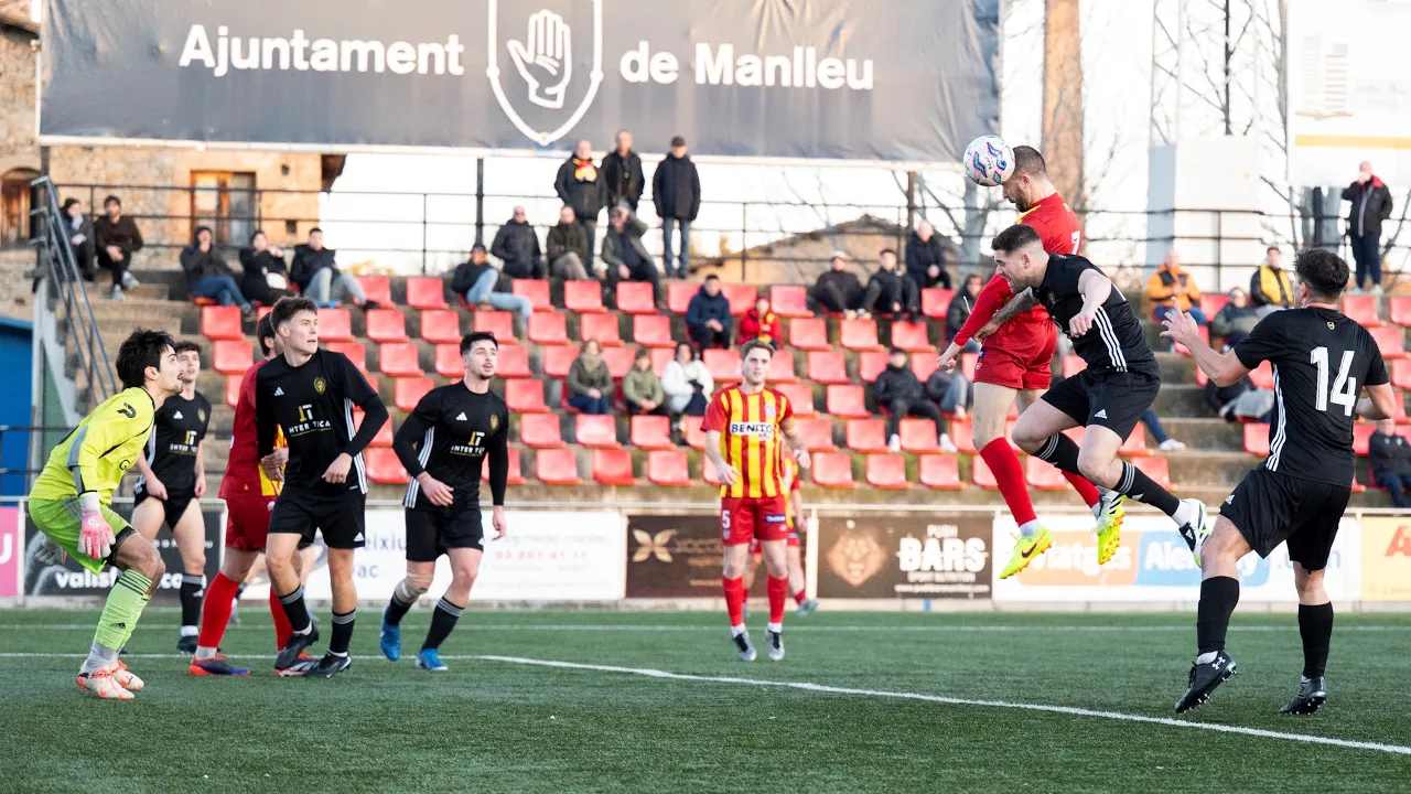 El Manlleu suma un punt a casa davant el Ciudad Cooperativa