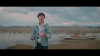 เด็กเลี้ยงควาย (DLK) - หนาวใจออโต้จูน ft. BIEBEE [Official Music Video]