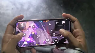 ক্যামেরার সামনে হাত দিয়ে যেভাবে গেম খেলি 
