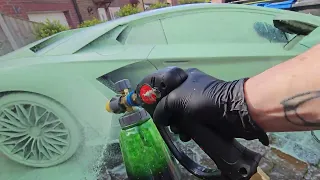 How a £250,000 Lamborghini is CLEANED