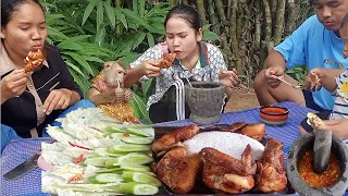 real life in the family ,yaya  joining eat lunch with family