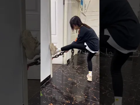 Girl Pulled Biggest Dog In The World! 😳