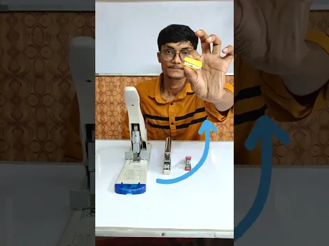 सबसे छोटा vs सबसे बड़ा स्टेपलर! कौन जीतेगा? | yogaurav #shorts #video