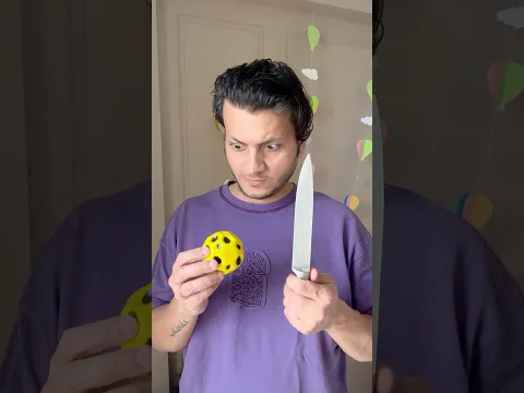 YEH NAHI HO SAKTA!! 😱😵‍💫⚾🔪 #shorts #youtubeshorts #cricket #unboxing #ball #funny #boxofvengeance