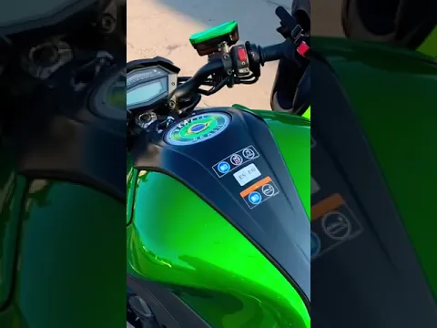 Kawazaki Z1000