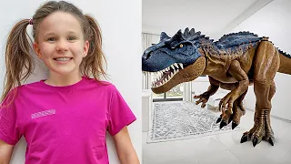Historias de Dinosaurios para Niños 🦕 ¡Los Juguetes de Dinosaurios de Stephi Cobran Vida en su Casa!