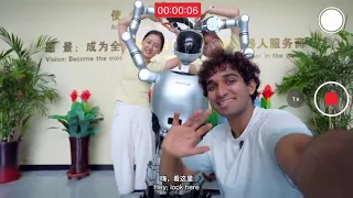 International Students Explore the AtomRobot Factory