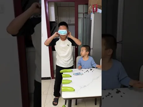 老婆说砍断多少给多少，最后这个是什么意思呢😢😂 #爸爸带娃 #呆萌小米宝#萌娃#熊孩子