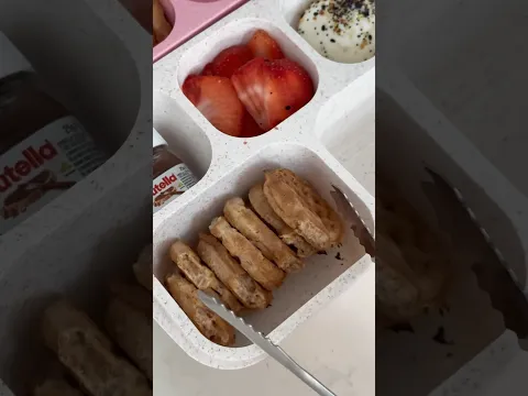 Breakfast adult lunchables pt.1🧇 #asmr #breakfast #snackbox #snacks #satisfying #waffle #ideas #diy
