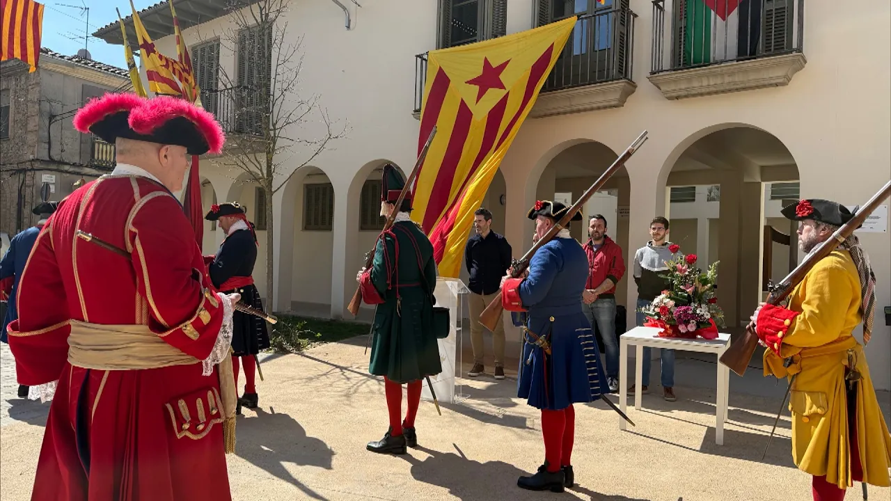 Montesquiu renova la memòria de la batalla de 1714