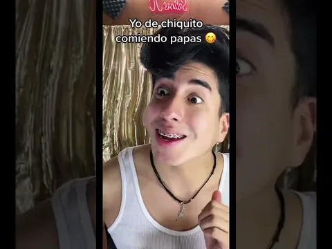 Yo de chiquito comiendo papas 😂