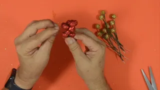 Frutos de acebo y cerezos navideños. Fácil de hacer. Adornos navideños Navidad 2021. Diy. Artesanato