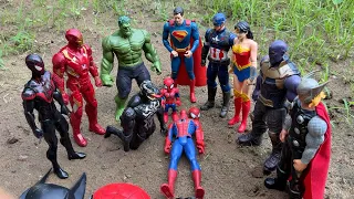 Hulk Ironman Team Too Late Venom Defeat Spiderman 