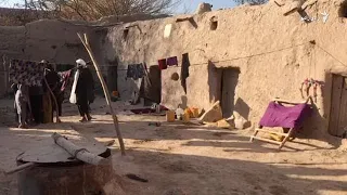 په ارزګان کې د ملا عمر کلی او کور