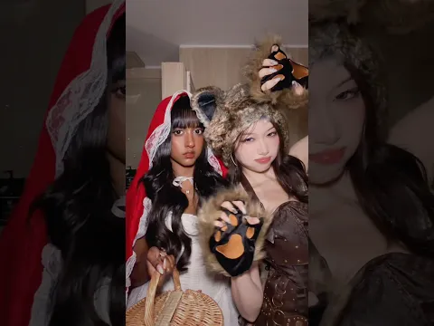 rate this duo Halloween look out of 10 🐺💃🏻 with @sherrinandyixi