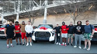 Brock Purdy Surprises the O-Line for the Holidays 🎄 | 49ers