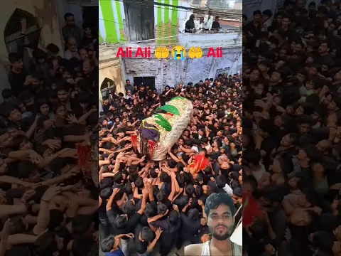 Ali ruko mein gaye kiya🤲😭🤲😭 sajda#ali#yahussain#imamhussain#tajiya#noha#hussain#shorts