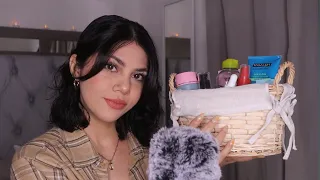 ASMR limpieza facial (tapping + hand movements) | Roleplay♡