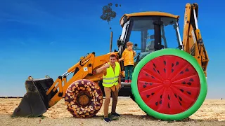 Leo helps his dad repair tractors, rides in the mud and walks in the zoo with his mom