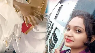 Lata Mangeshkar is coming as it seemed that Girl sang such a song in the train that  was watching