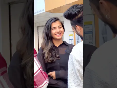 Har Ladki Paise Pe Nahi Marti...💯🥰❤️ #shorts #youtubeshorts #trending #viralvideo