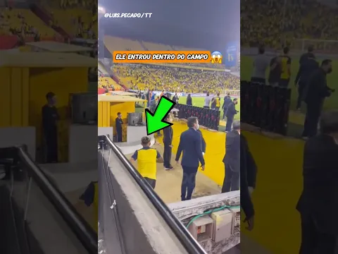 ELE ENGANOU A SEGURANÇA E ENTROU NO CAMPO😳😱