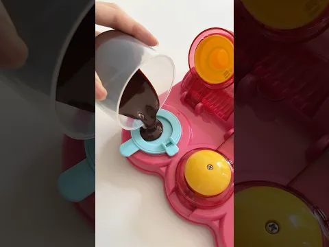 Make gold coin chocolate #asmr #food #asmrfood #foodie #satisfying #chocolate #lifestyle #shorts